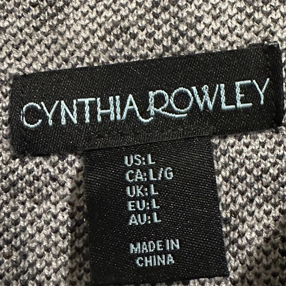 Cynthia Rowley Women’s Gray Leopard Print Mockneck Sweater Size Large - Picture 3 of 5